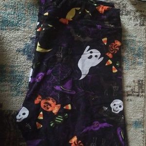 Halloween leggings EUC